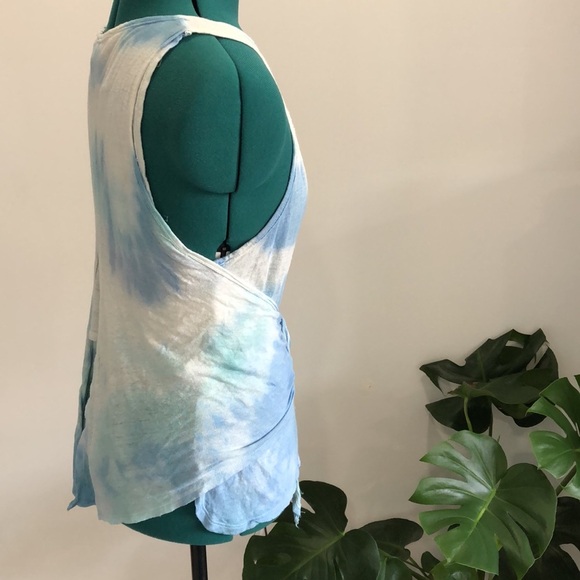 BCBGMaxAzria Knit tank - Picture 6 of 8